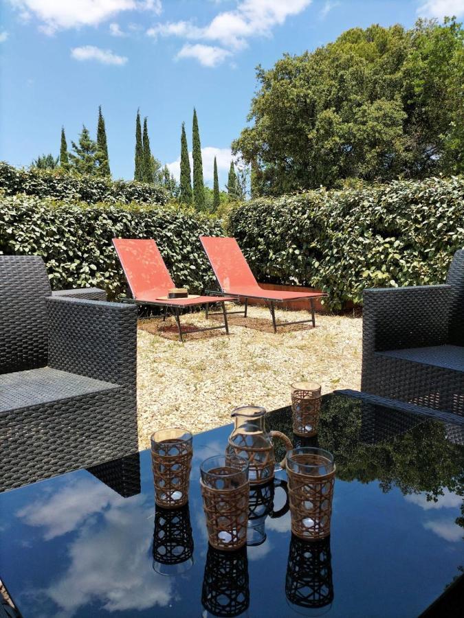 Quietude En Luberon Apartman Roussillon en Isere Kültér fotó